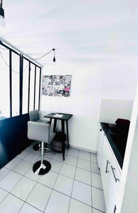 蒙彼利埃Studio Gare St Roch Avec Box De Garage公寓 外观 照片